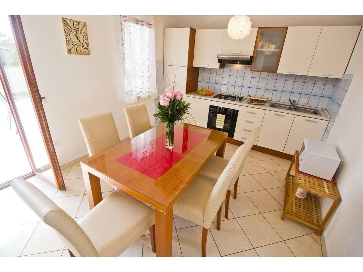 Apartment Josip Ποντστράνα Εξωτερικό φωτογραφία