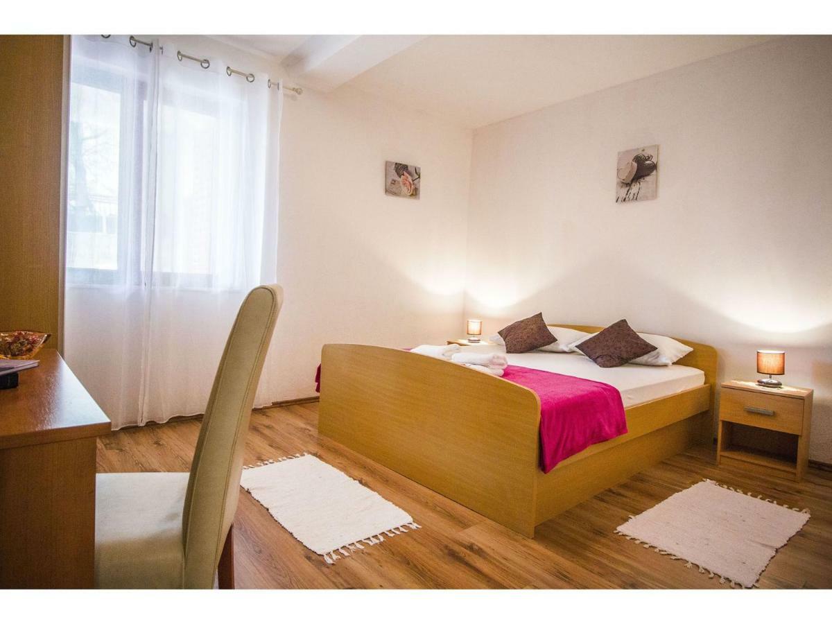 Apartment Josip Ποντστράνα Εξωτερικό φωτογραφία
